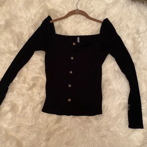 🖤NWOT black top🖤